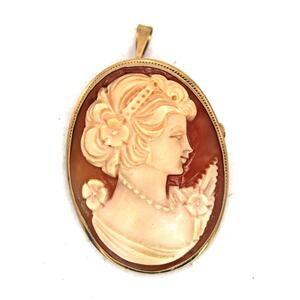 14kt Italy Bezel Carved Cameo Brooch/Pendant